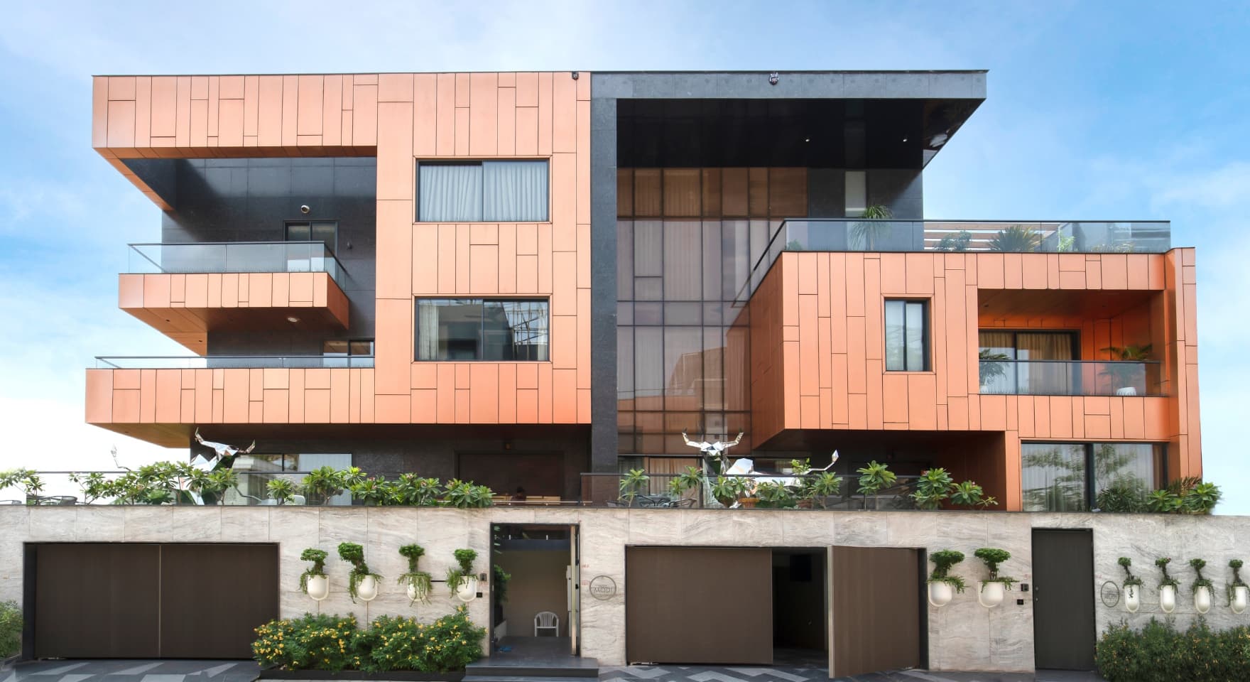 The Modi Residency in Jaipur Rajasthan redefine modern home front elevation design